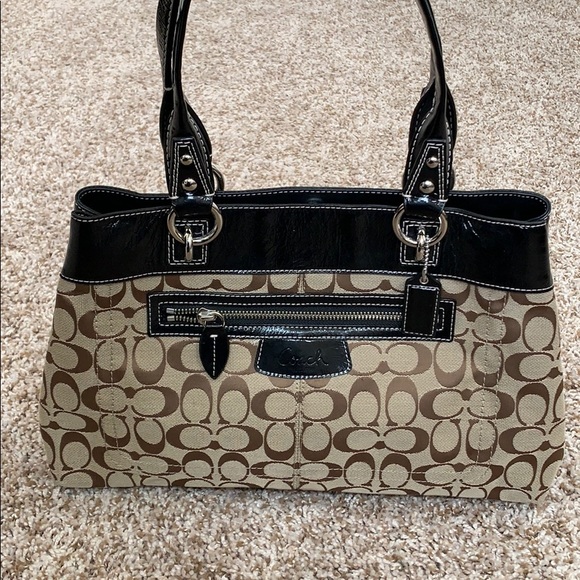 Coach Handbags - Coach Purse Coach Handbags - Coach Purse